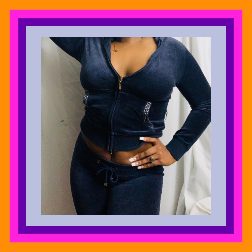 Blue velour set
